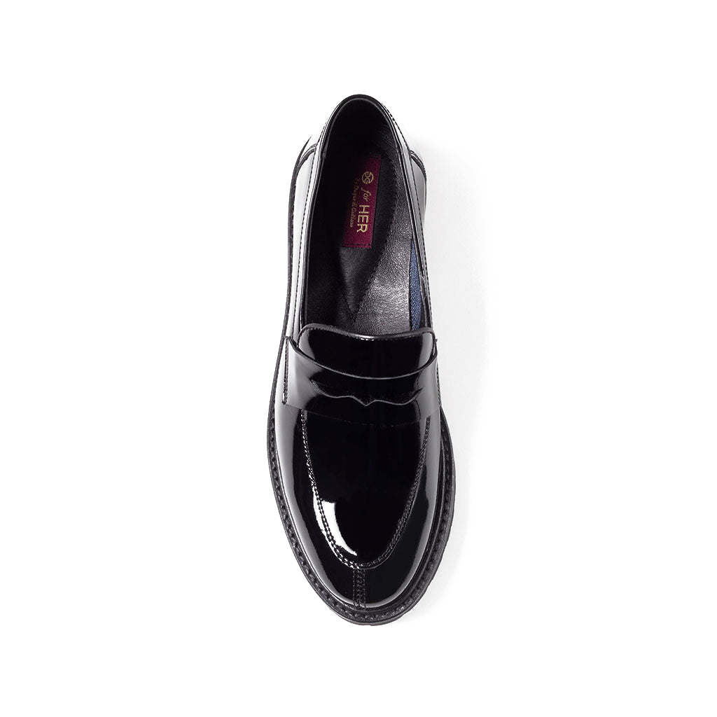 Penny loafer charol suela track Mujer